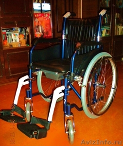  Кресло - коляска инвалидная с санитарным оснащением. - Изображение #1, Объявление #430709