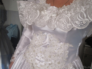 продам красивое пышное белое свадебное платье - Изображение #1, Объявление #696191
