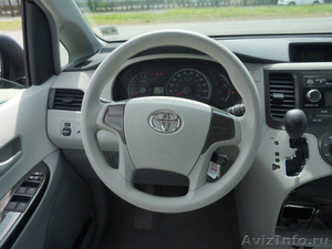 2011 Toyota Sienna Sale - Изображение #2, Объявление #1170250